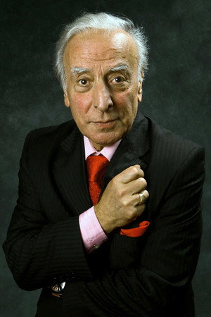 Cover image for Robert Castel