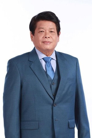 Cover image for มนตรี เจนอักษร