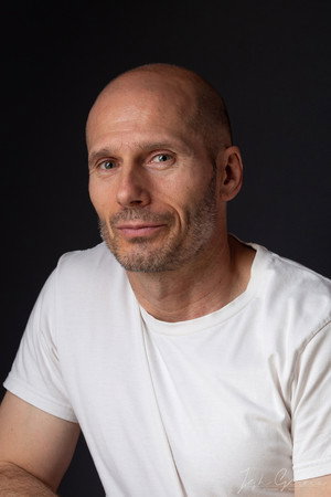 Cover image for Kevin Doree