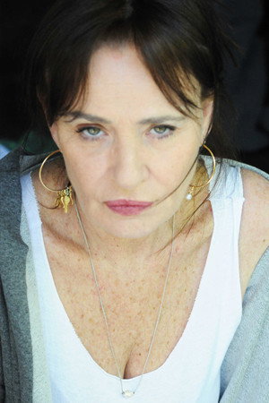 Cover image for Carmela Vincenti