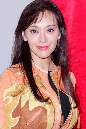 Cover image for Sharon Kwok