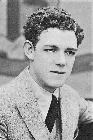 Cover image for Albert Austin