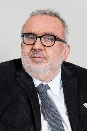 Cover image for Dominique Farrugia