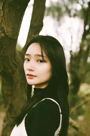 Cover image for 蔡喬菲