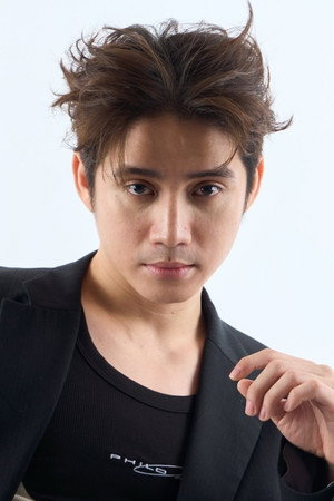 Cover image for Panupat Sutirak