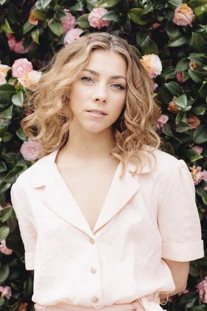 Cover image for Stephanie Mincone
