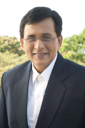 Cover image for Dinesh Kaushik