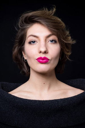 Cover image for Michaela Holla