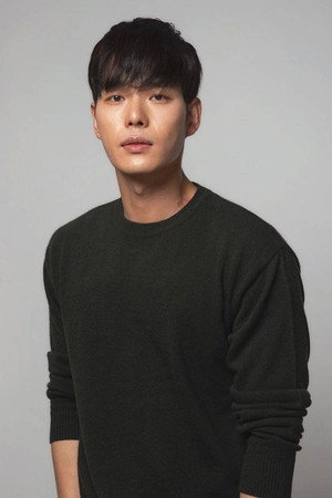 Cover image for Kang Seok-chul