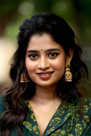 Cover image for Janany Kunaseelan