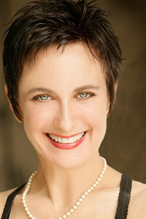 Cover image for Lia Sargent