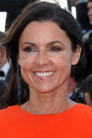 Cover image for Isabelle de Araujo