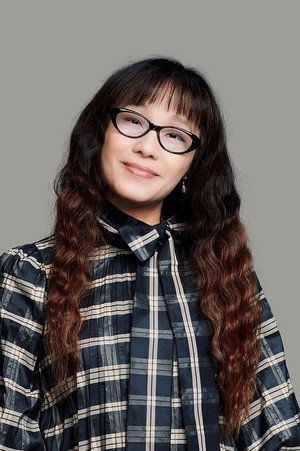 Cover image for 李敏
