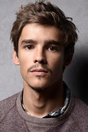 Cover image for Brenton Thwaites
