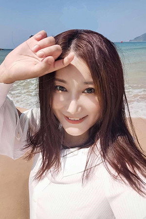 Cover image for Yingying Miu