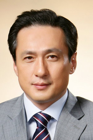 Cover image for 손창민