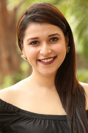 Cover image for Mannara Chopra
