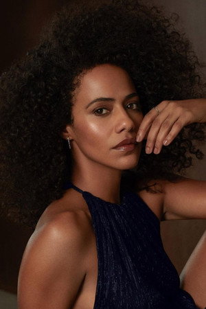 Cover image for Naruna Costa