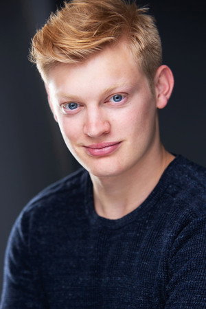 Cover image for Curry Barker