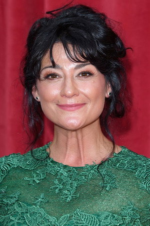 Cover image for Natalie J. Robb