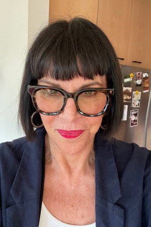 Cover image for Cynthia Amsden
