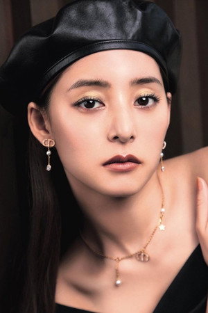 Cover image for 新木優子