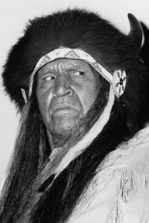 Cover image for Chief Yowlachie