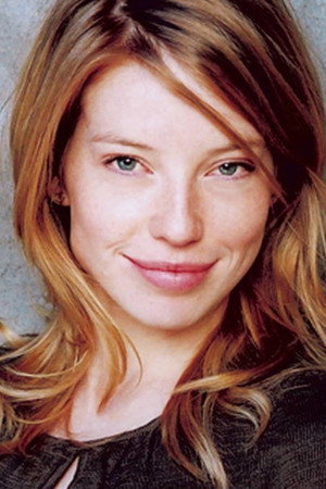 Cover image for Joanna Douglas