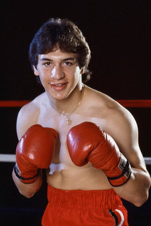 Cover image for Ray Mancini