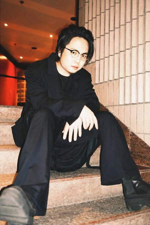 Cover image for 區樂恆
