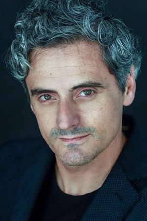 Cover image for Israel Ruiz