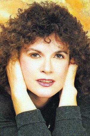 Cover image for Nicole Avril