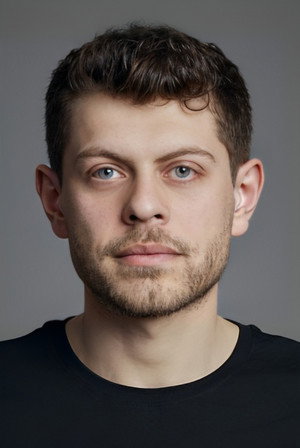 Cover image for Sezer Arıçay