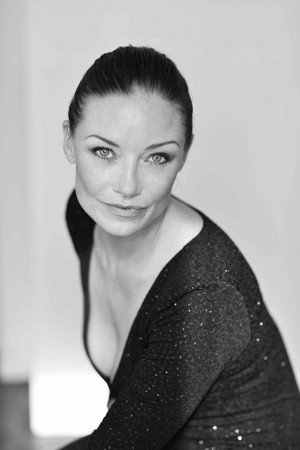 Cover image for Carolina Carlsson