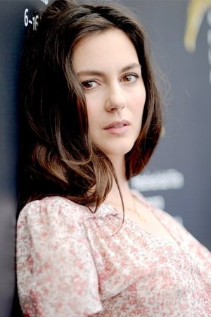 Cover image for Julia Faure