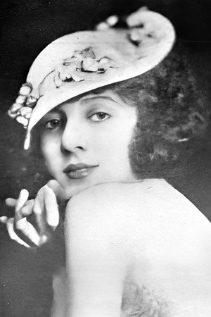Cover image for Helen Shipman