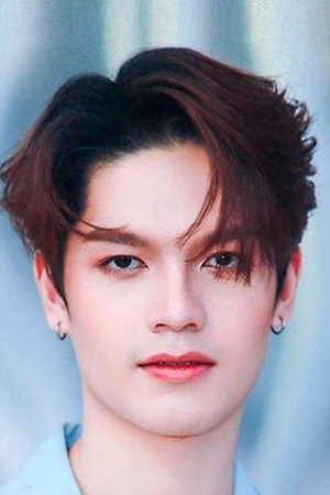 Cover image for เฉลิมเดช ธรรมาวุธ