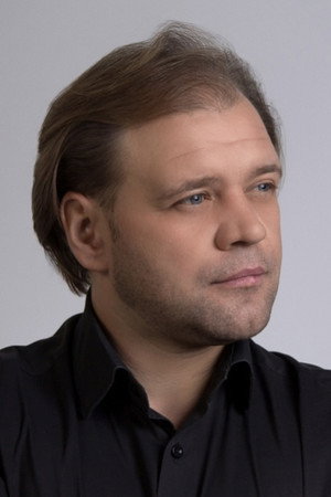Cover image for Дмитрий Пустильник