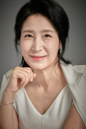 Cover image for 정아미