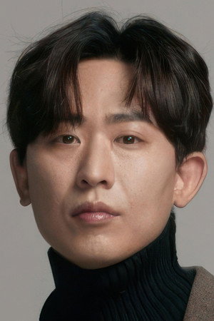 Cover image for Jo Yong-jun