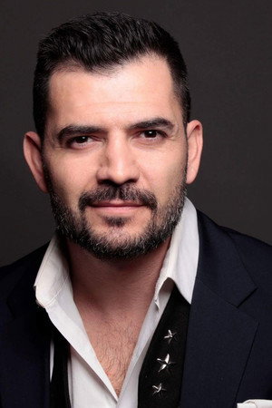 Cover image for Hugo Medina