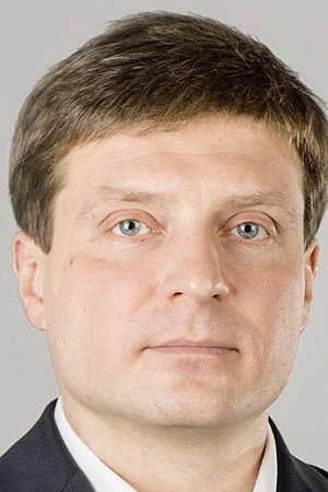 Cover image for Evgeniy Melentev