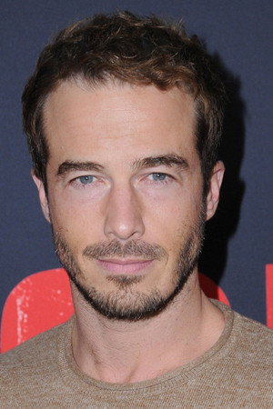 Cover image for Ryan Carnes