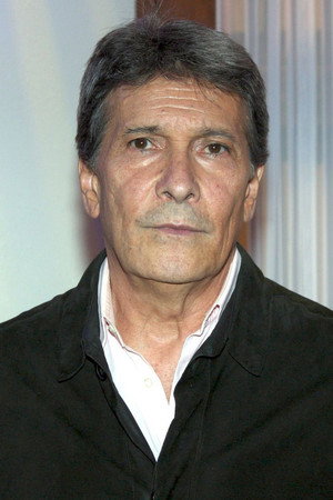 Cover image for Juan Ferrara