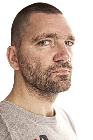 Cover image for Theo Maassen