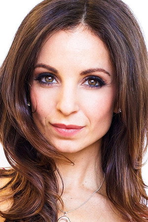 Cover image for Farrah Aviva