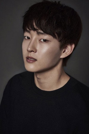 Cover image for Yoo Se-hyung