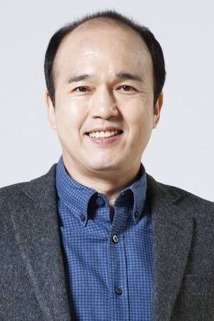 Cover image for 김광규