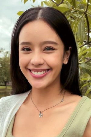 Cover image for Ploy Ploypailin Limpanavatayanon