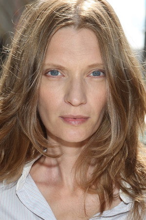 Cover image for Agata Buzek
